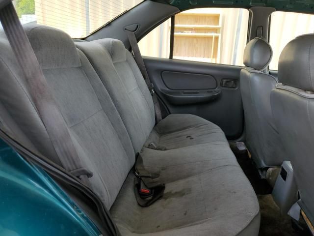 1995 Nissan Sentra Base