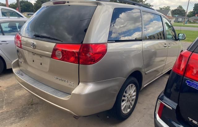 2007 Toyota Sienna LE