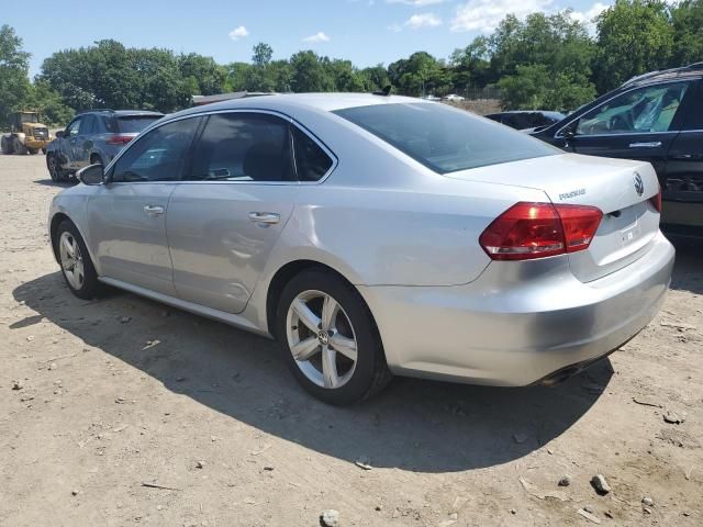 2012 Volkswagen Passat SE