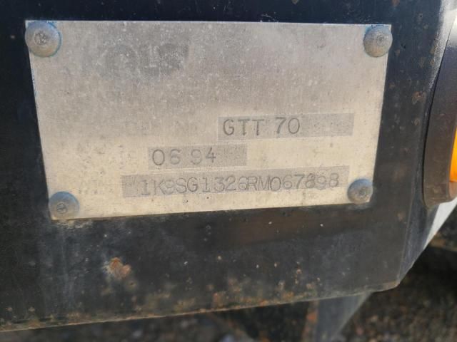 2000 Trailers Generator