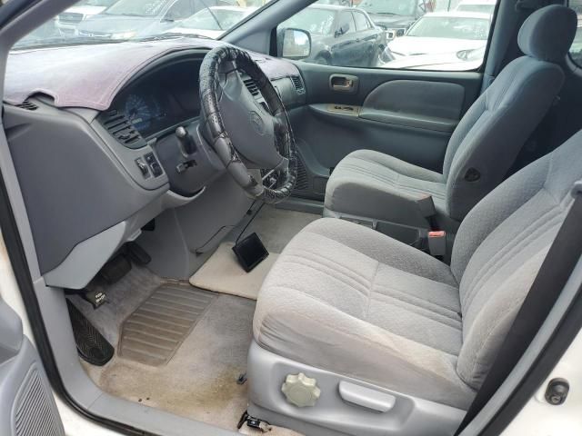 2001 Toyota Sienna CE