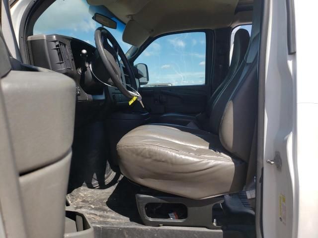 2010 Chevrolet Express G2500