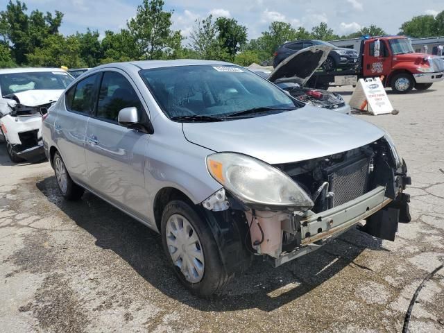 2013 Nissan Versa S