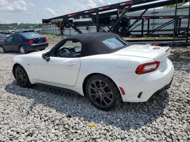 2017 Fiat 124 Spider Classica