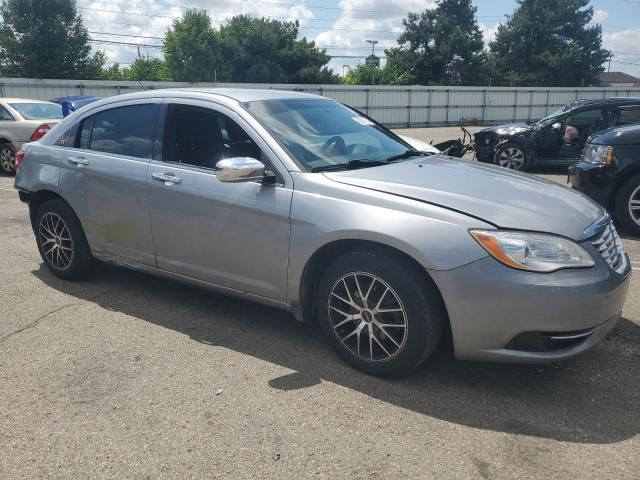 2014 Chrysler 200 LX