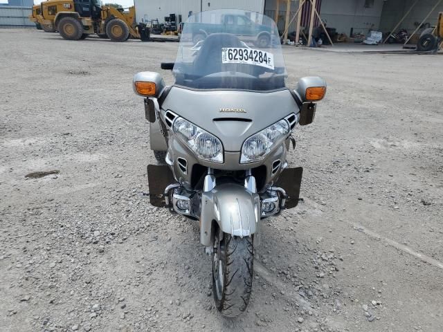 2003 Honda GL1800