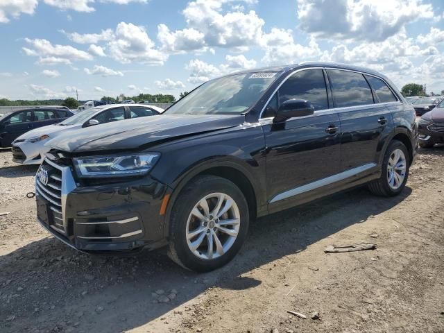 2017 Audi Q7 Premium Plus