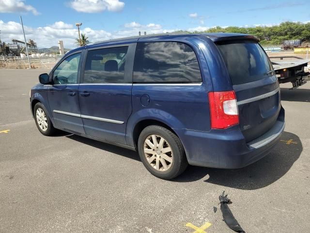 2013 Chrysler Town & Country Touring