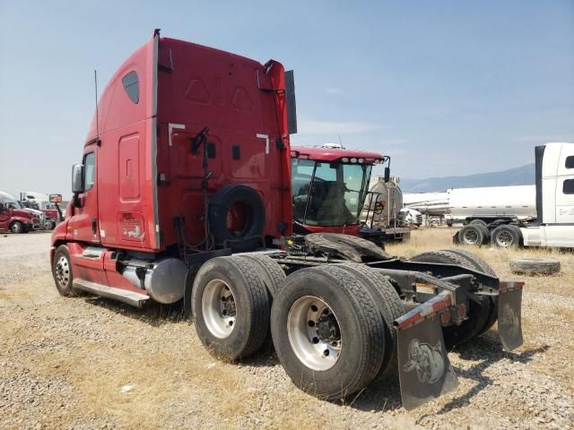 2012 Freightliner Cascadia 125