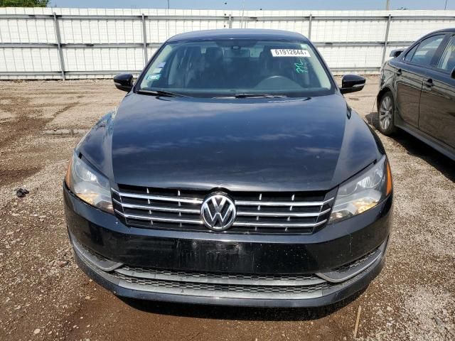 2014 Volkswagen Passat S