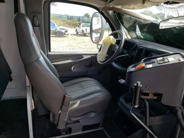 2004 Chevrolet Express G3500