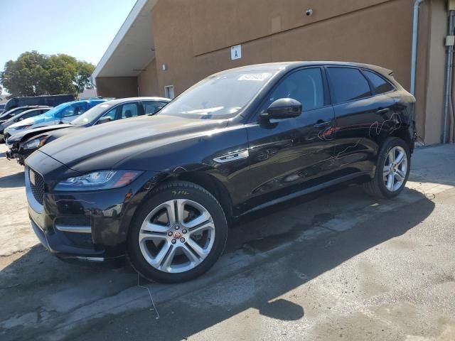 2017 Jaguar F-PACE R-Sport