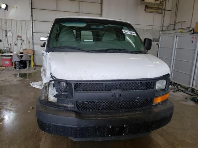 2013 Chevrolet Express G2500