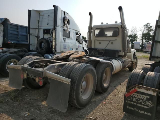 2013 Peterbilt 388