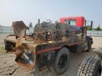 2004 Peterbilt 330