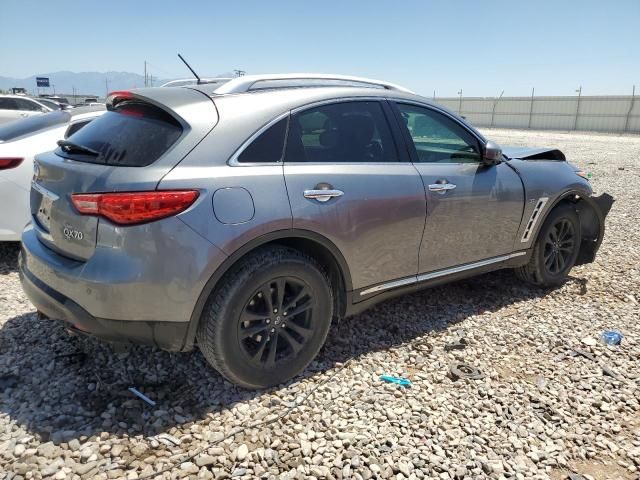 2015 Infiniti QX70