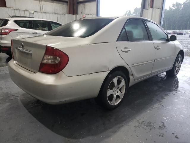 2004 Toyota Camry LE