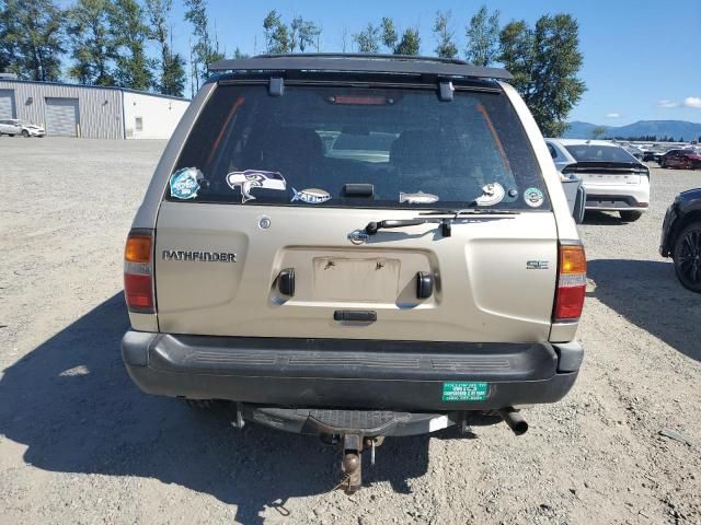 1998 Nissan Pathfinder LE