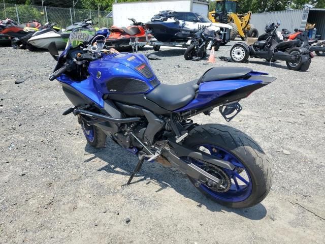 2023 Yamaha YZFR7