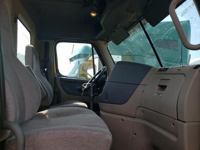 2015 Freightliner Cascadia 125