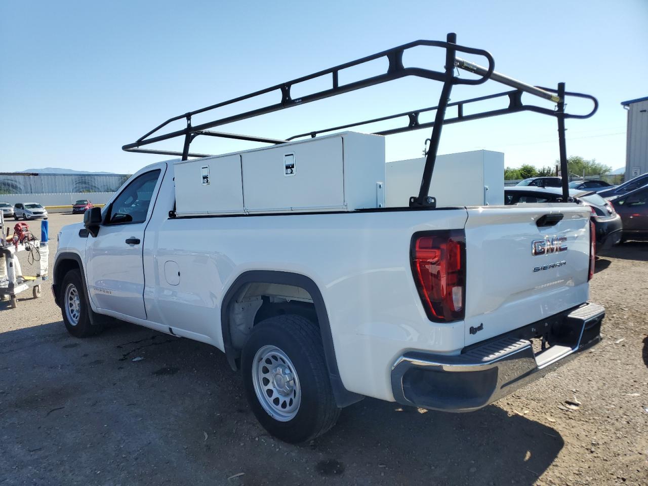 2023 GMC Sierra C1500