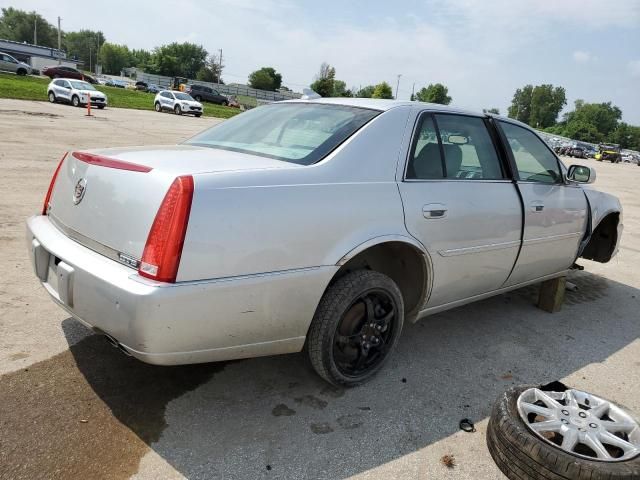 2010 Cadillac DTS Luxury Collection