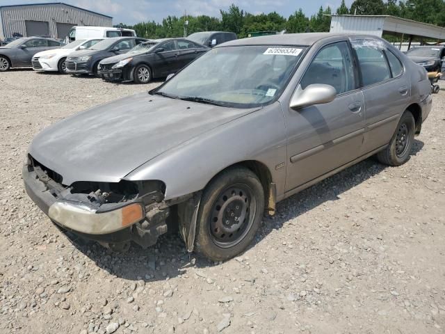 2001 Nissan Altima XE