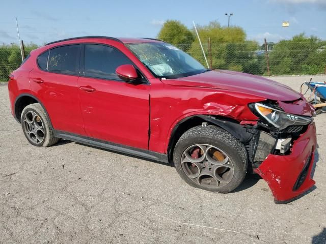 2018 Alfa Romeo Stelvio Sport