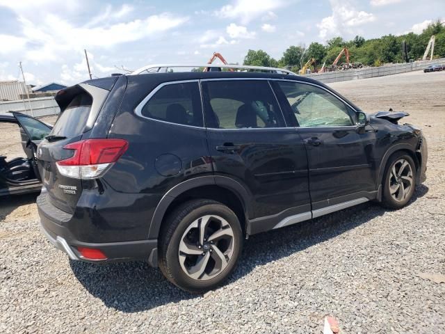 2022 Subaru Forester Touring