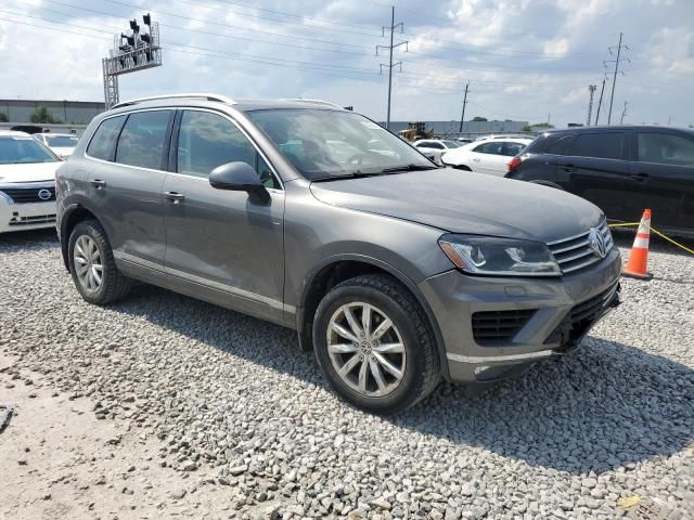 2015 Volkswagen Touareg V6