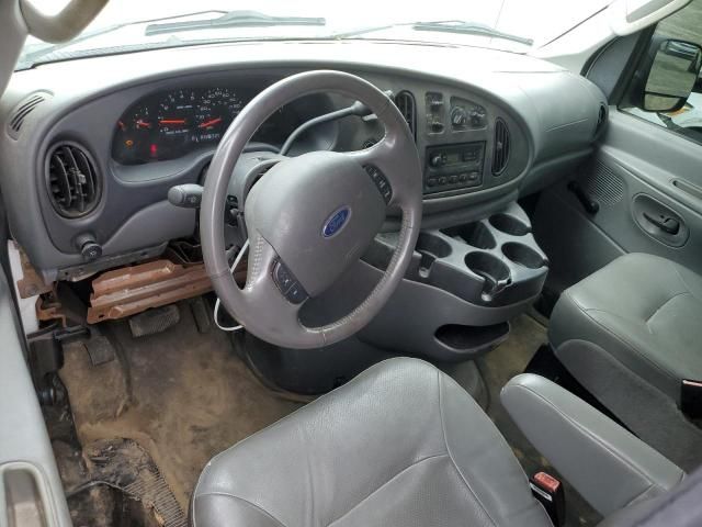 2006 Ford Econoline E350 Super Duty Van