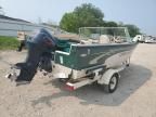 2000 Crestliner Boat TRL