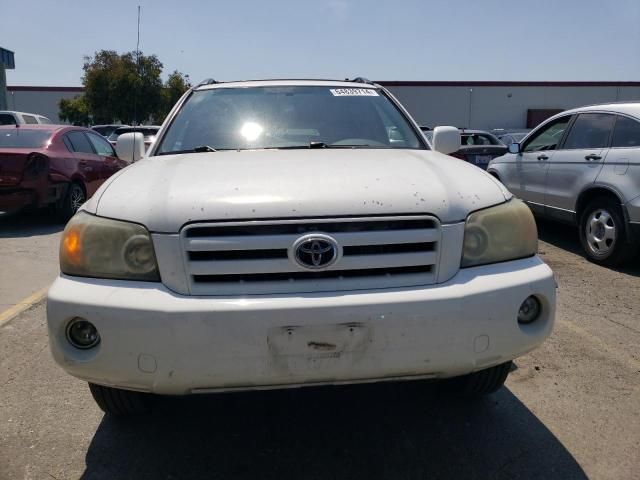 2004 Toyota Highlander