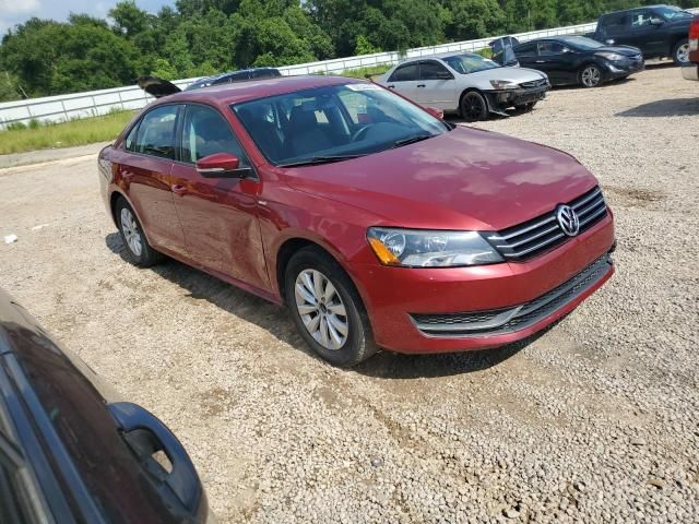 2015 Volkswagen Passat S