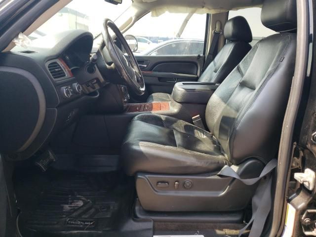 2011 Chevrolet Avalanche LTZ