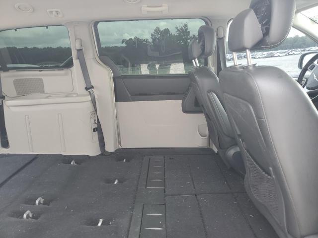 2010 Chrysler Town & Country Touring Plus