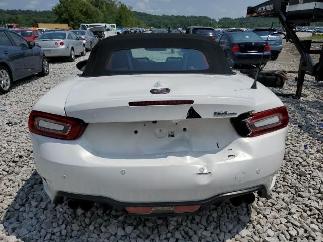 2017 Fiat 124 Spider Classica