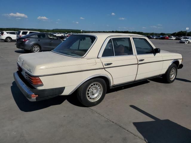 1981 Mercedes-Benz 240 D