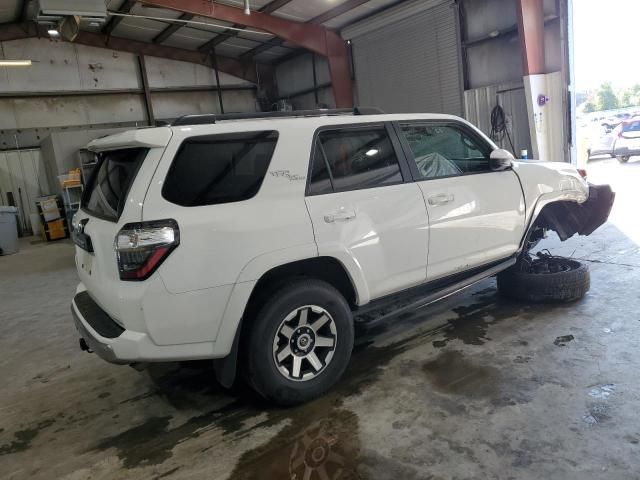 2023 Toyota 4runner SE