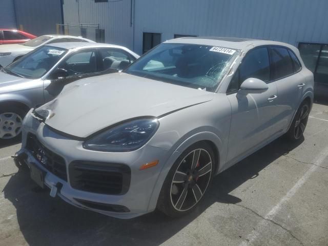 2021 Porsche Cayenne GTS