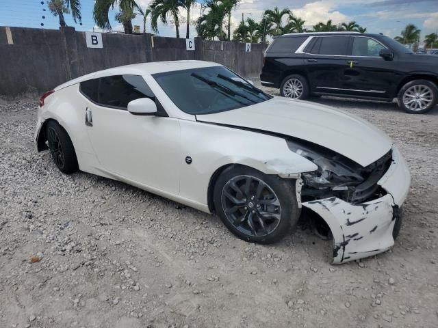 2019 Nissan 370Z Base