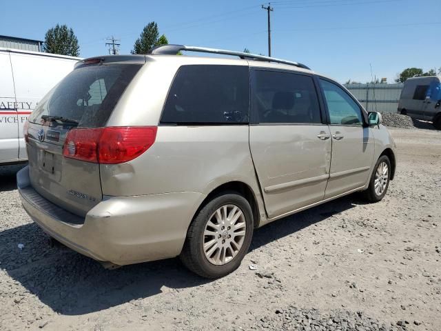 2008 Toyota Sienna XLE