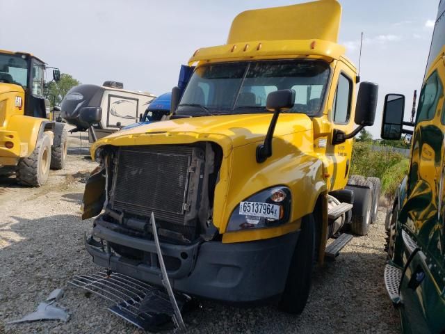 2015 Freightliner Cascadia 125