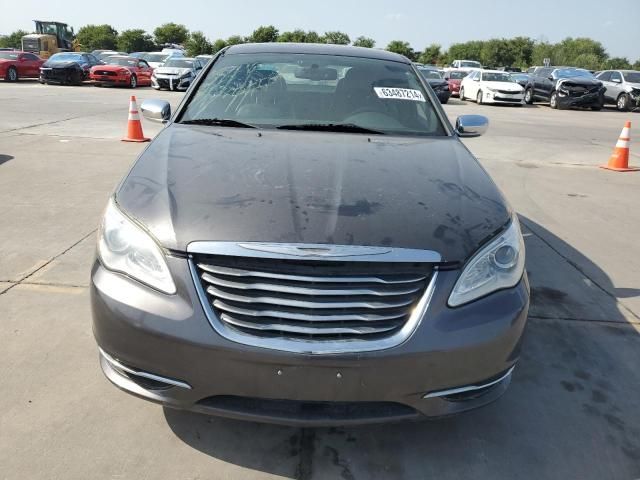 2014 Chrysler 200 Limited