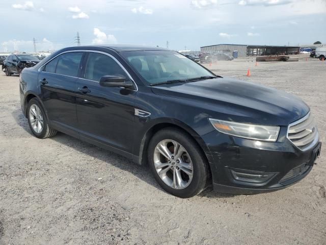 2015 Ford Taurus SEL