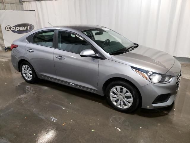 2022 Hyundai Accent SE