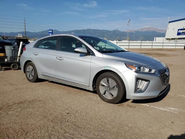 2021 Hyundai Ioniq SE