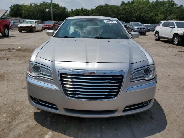 2012 Chrysler 300 Limited