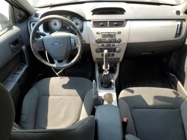 2010 Ford Focus SES