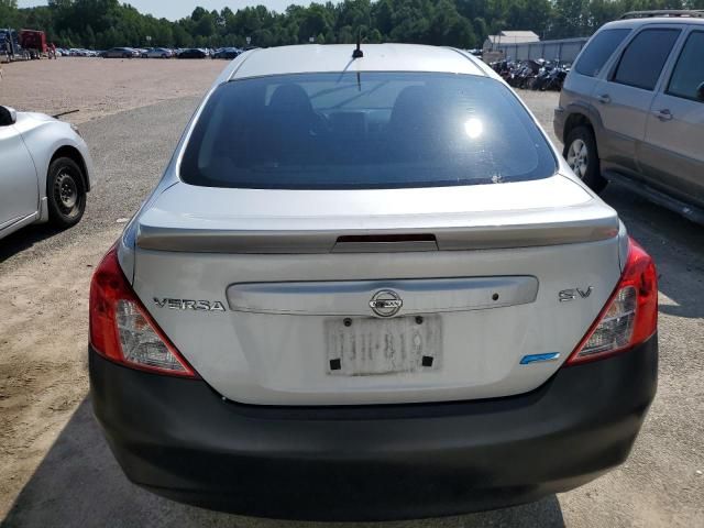 2013 Nissan Versa S